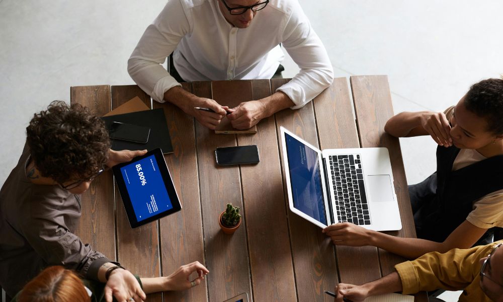 Who Should Use Influencer Collaboration Platforms