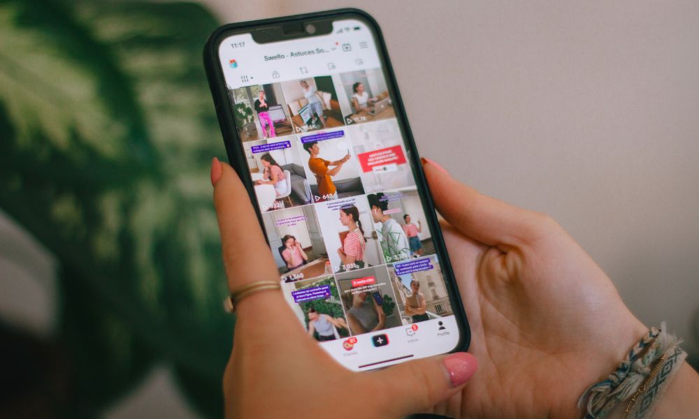 Best Time to Post by Instagram Content Type